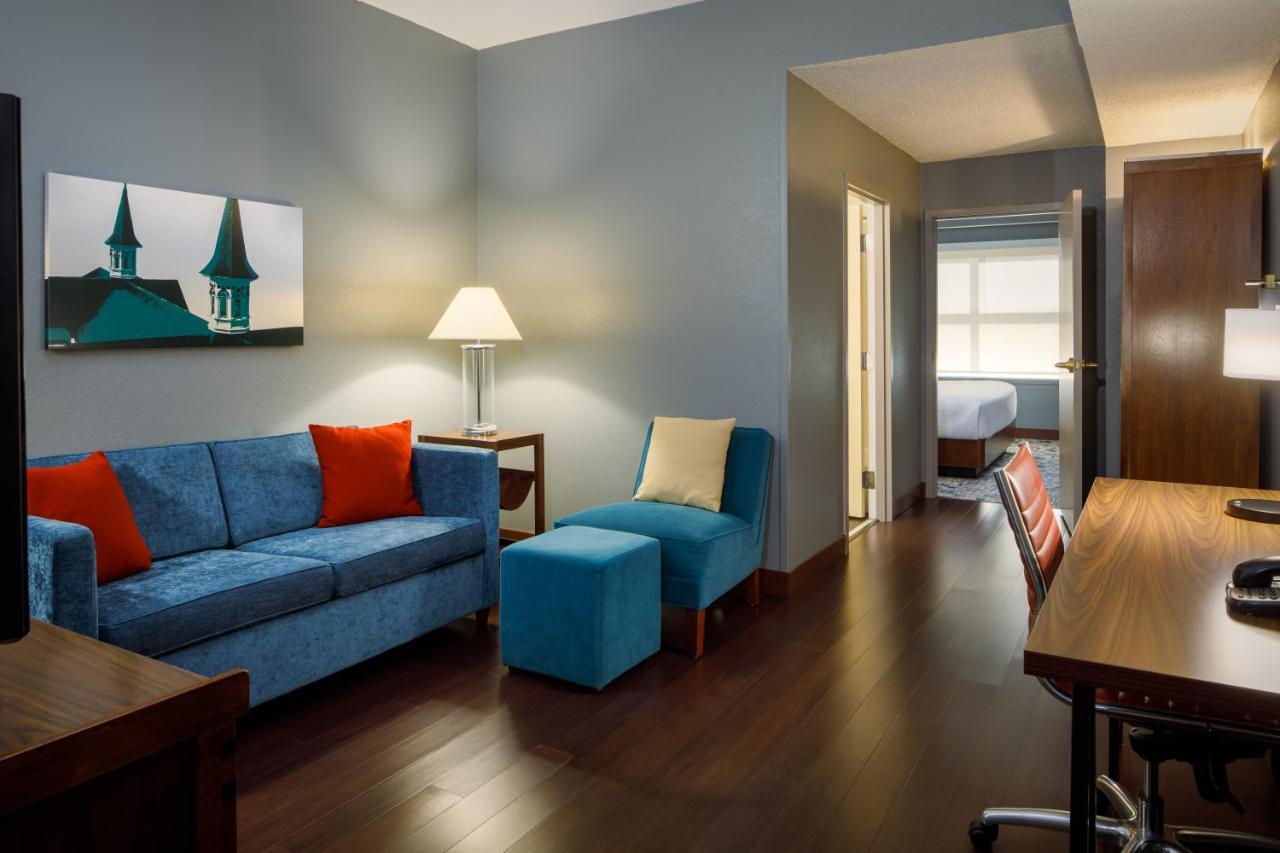 Four Points by Sheraton Louisville Airport Extérieur photo