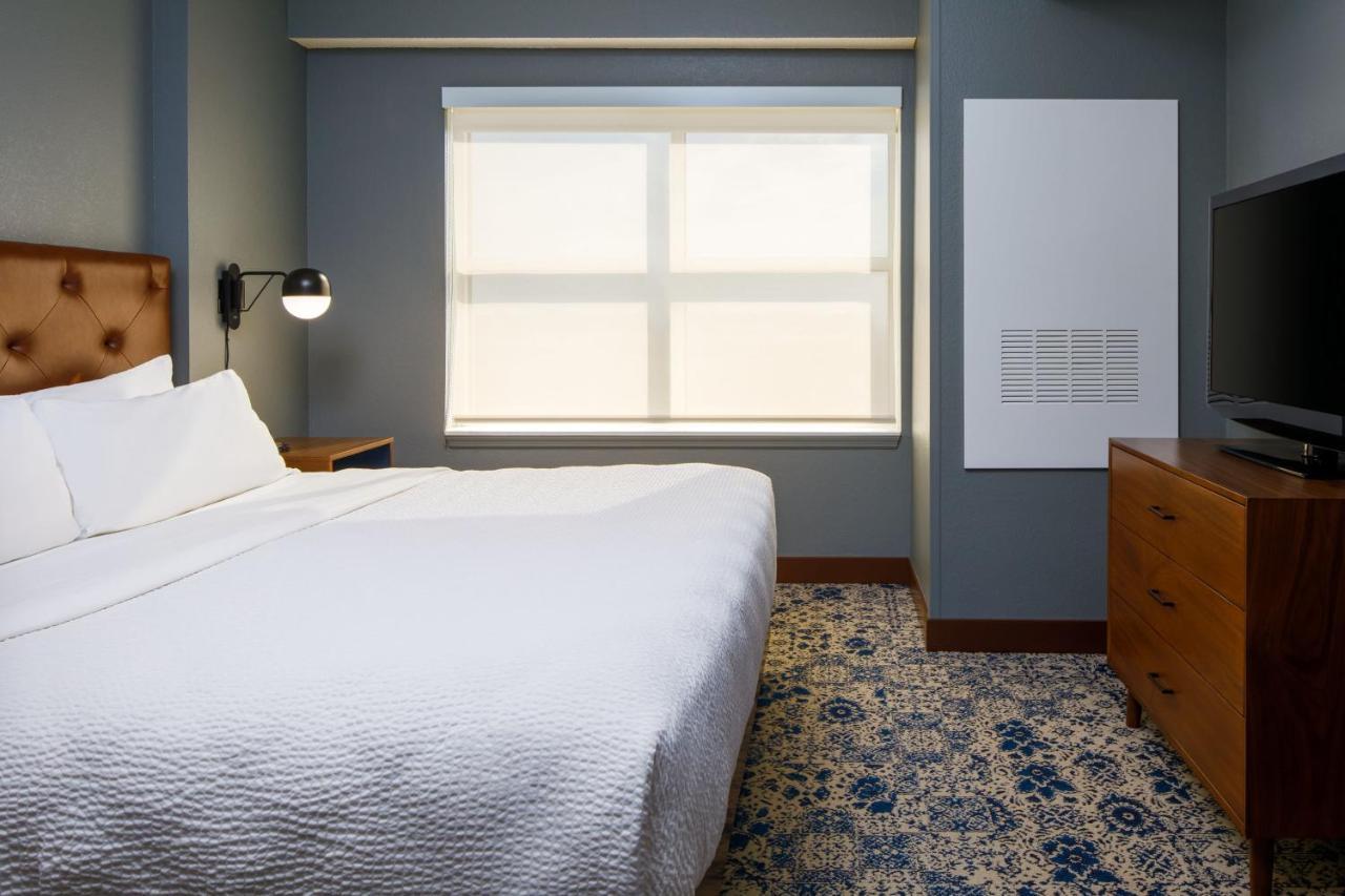 Four Points by Sheraton Louisville Airport Extérieur photo