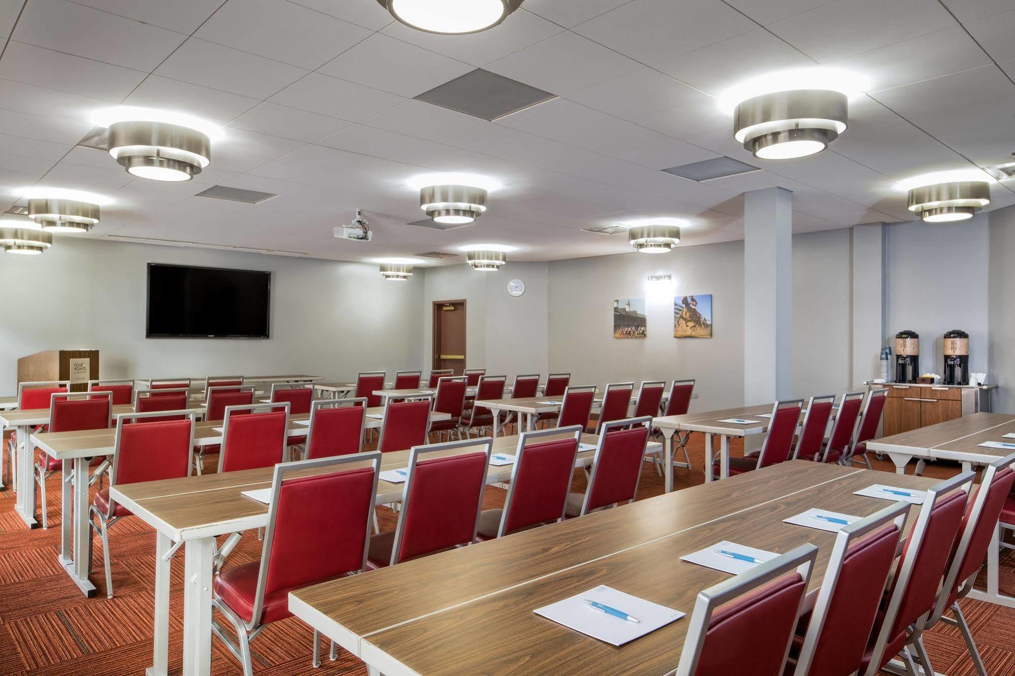 Four Points by Sheraton Louisville Airport Extérieur photo